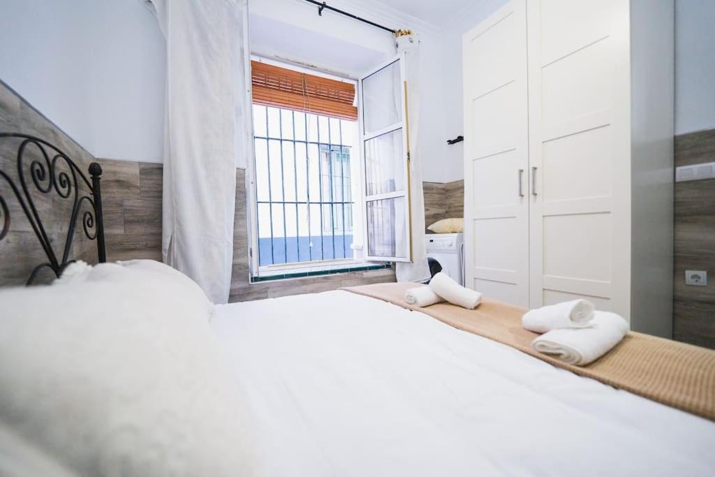 Apartamento En El Barrio De San Lorenzo, Junto A La Basilica Del Gran Poder Sevilla Eksteriør billede