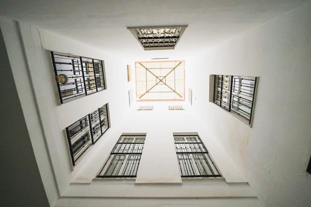 Apartamento En El Barrio De San Lorenzo, Junto A La Basilica Del Gran Poder Sevilla Eksteriør billede