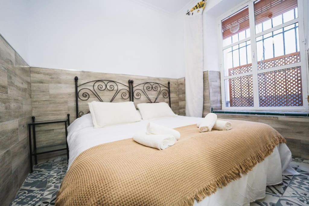 Apartamento En El Barrio De San Lorenzo, Junto A La Basilica Del Gran Poder Sevilla Eksteriør billede